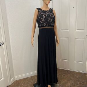 R & M Richards Black Maxi Dress Size 14 Sparkle Lace Scoop Neck Sheer Waist